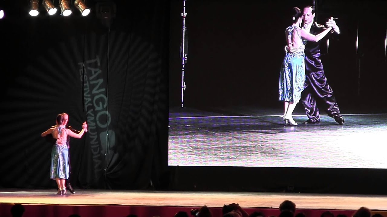 Julio Cesar Montoya Ardila y Ana Isabel Vasquez, Medellin, Colombia Mundial Tango 2013 Escenario