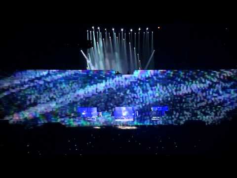 Roger Waters The Wall Live HD (Chicago 2010)