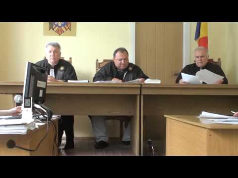 Curaj.TV - Judecătorul interzicea filmarea dar nu vrea să facă încheiere