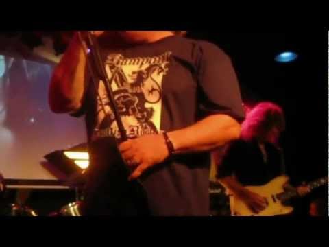 STARZ-Coliseum Rock/It's A Riot live 2013