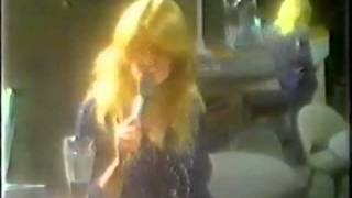 Bonnie Tyler - Louisiana Rain TV 1978 + My Guns are Loaded TV 1979