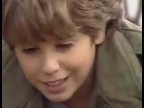 Free Willy 2: The Adventure Home 🐋 🐳 💧- Behind The Scenes In 1995.