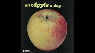 Download lagu APPLE An Apple A Day orig 1969 UK Psych LP `Page One` £3900   leaflet mp3