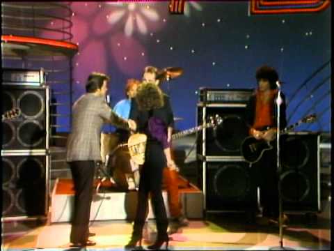 Dick Clark Interviews Pat Benatar - American Bandstand 1980