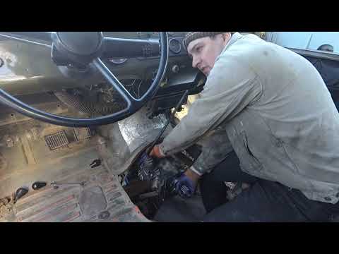 УАЗ 469/UAZ 469 готовим к 1 МАЯ собрал и завел (safari 500 33" 4х4 ремонт)
