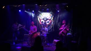 Video PIKI - Klubovna - Love Myself, Strong