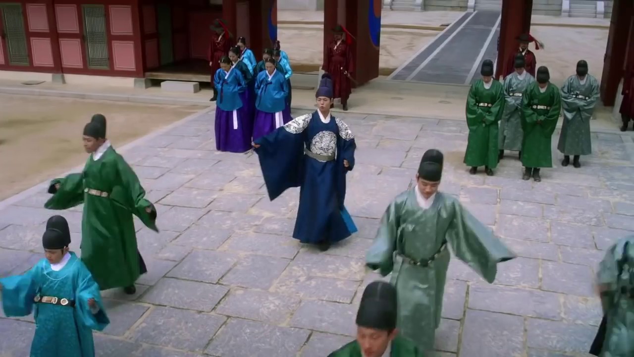 Putar video Park bo gum bombastic dance sekarang Park bo gum bombastic dance