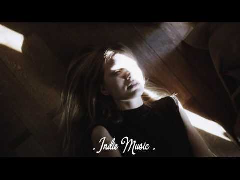 ♪ Sofi de la Torre - Flex Your Way Out ft. Blackbear