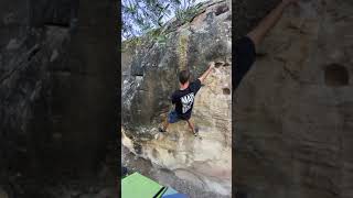 Photo of problem Route seven in Maldà boulder Area