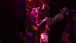 Lukas Nelson and Promise of the Real - Die Alone