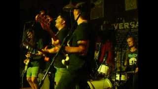 Oros in &#39;n lang glas - &quot;God dank vir Klank&quot;