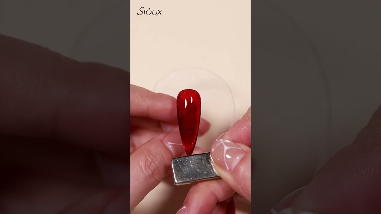 Sioux Cat Eye Gel Polish#nailart #naildesign #gelpolish #cateye