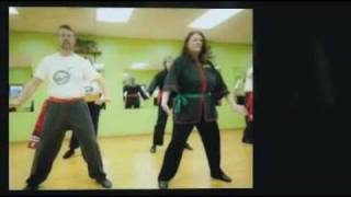 preview picture of video 'A Typical Tai Chi Class at Internal Gardens Tai Chi NJ (taijiquan) from www.njtaichiclasses.com'
