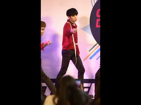 150718 "ARM" DEVOTION cover WANNA ONE - Light (Minhyun)