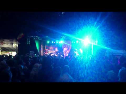 Medial Banana - Horehronie & Pálíme weed - live at Cultural Reggae Vibez Hořice 2014