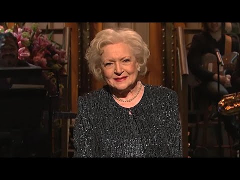 Why Betty White Says Stage Fright Is Her 'Lifesaver'