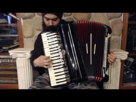 5253 - Black Gus Zoppi Double Chamber Piano Accordion LMMMH 41 120 $1999