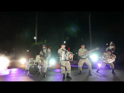 Los de la A - LAS PRESUMIDAS video oficial