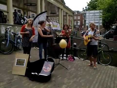 Gouden Pet 2015 - Some Kind of Fire Rose