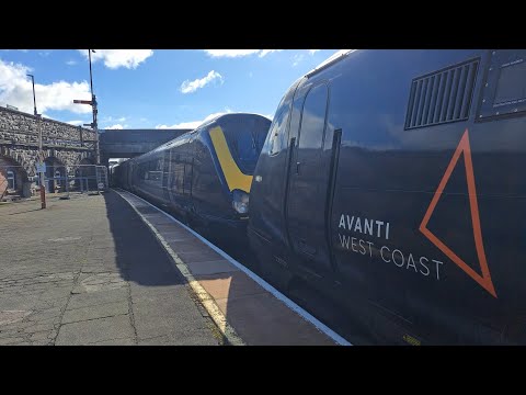 Avanti Voyagers 221114 & 221115 arriving into Holyhead 20/02/2023