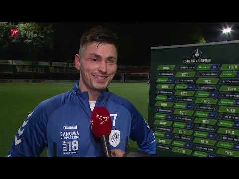 SV Urk verslaat Staphorst in beker, in gesprek met Jelle de Boer