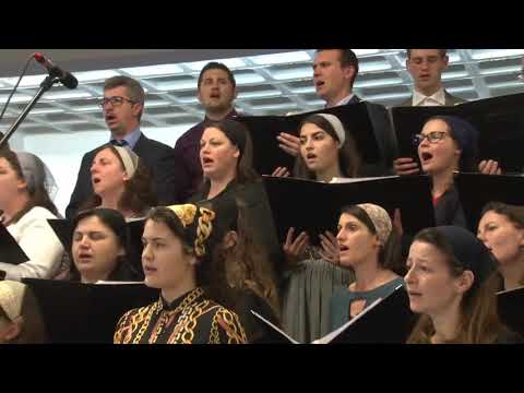 Filadelfia Paris | Cântare | Corul și Orchestra - E plin de miraje Pământul