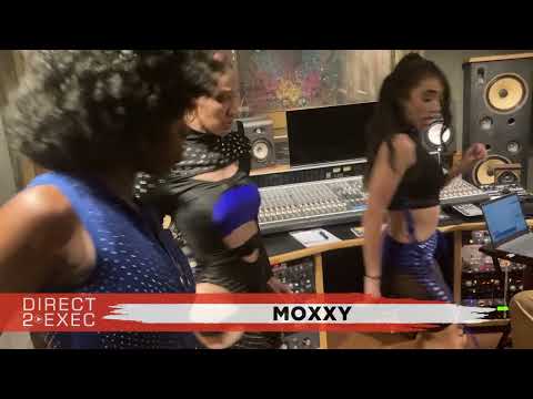 Moxxy Performs at Direct 2 Exec Los Angeles 12/12/21 - A&R at Motown/Capitol Records