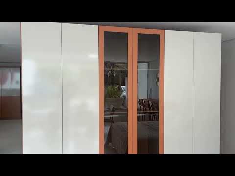 Video thumbnail of Guarda Roupa Casal Coliseu Gold MDF 6 Portas e 6 Gavetas Moderna Mobília