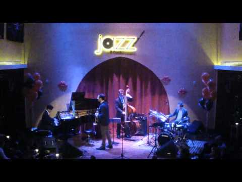 Dominick Farinacci and the JALC Doha All Stars - For the Longest Time