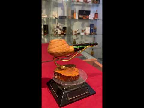 Pipa Paronelli in olivastro freehand fatta a mano - www.paronellipipe.com