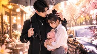 প্রেমিকের দ্বারা প্রতারিত হয়ে আমি বয়সে বড় এক ব্যক্তিকে বিয়ে করলাম—যিনি গোপনে আমার প্রেমে পড়েছিলেন।