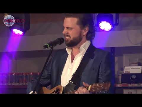 Bouke - Green green grass of home LIVE