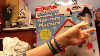 preview picture of video 'Puppies and Me (Episode 1): Snoopy Snow Cone Machine'