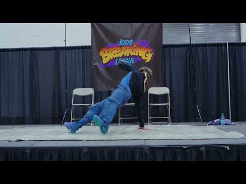 Nebz Vs Mach Phive - Level Up Battles Day 2 at Games Con Live - BNC2