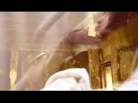 Video Umi Tatu Menjenguk Pipik di Rumah Sakit