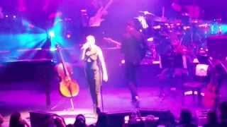 Le monde tourne sans toi - Anne Sila à la Cigale Paris Novembre 2015