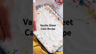 Download lagu This is the best vanilla sheet cake! Recipe at sugarandsparrow.com #sheetcake #vanillacake #cake mp3