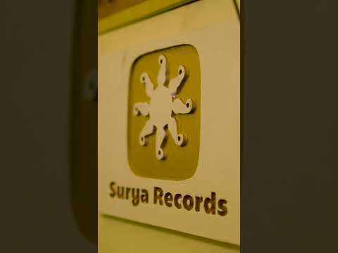 Play Video Youtube Video