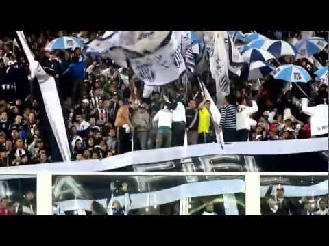 "LA FIEL entrando . Talleres vs Racing (CBA) . 2012" Barra: La Fiel &bull; Club: Talleres