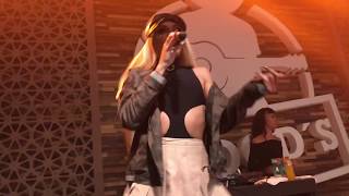Pabllo Vittar - Nêga / Fã Invade o Palco / No Chão (Ao Vivo)