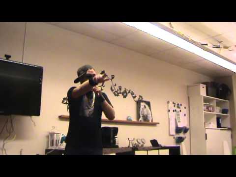 Aleksander Salamander - Intro (Live)