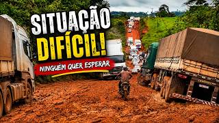SITUAÇÃO DIFÍCIL! Ninguém quer esperar e o trânsito virou um caos