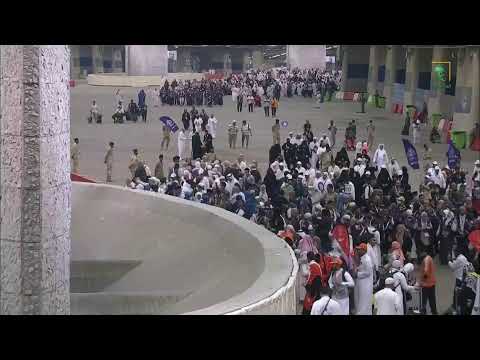 LIVE: Hajj pilgrims throw stones for 'stoning of the devil’ ritual