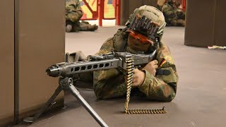 Bundeswehr-Spezialeinheit trainiert in Berliner U-Bahn