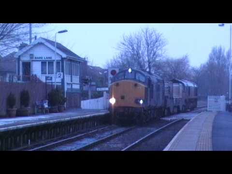 37038 Top'n'Tail 66417 6C52 Heysham -Sellafield flasks at Bare Lane 13th January 2010