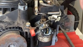 Så rengör man flottör-förgasare på Briggs&Stratton