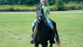 preview picture of video 'McKenna riding Bella'