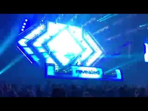 ADE 2015 - Hardwell b2b Tiësto