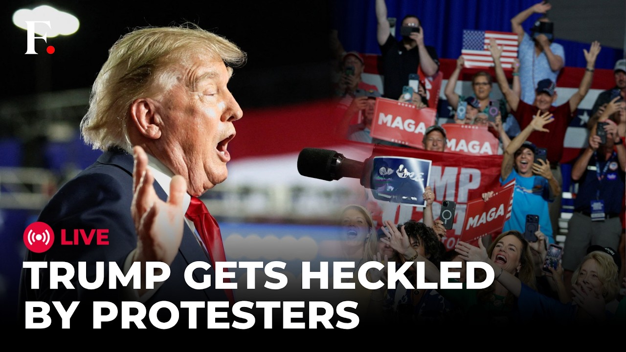 TRUMP LIVE: 'Because Mom Voted for Us' Trump Gets Heckled by Protesters at South Carolina Rally