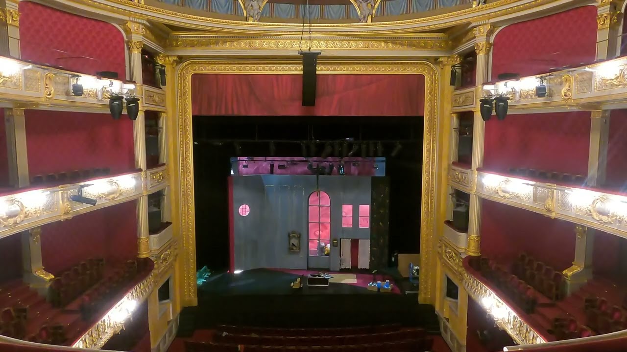 Miniature de la vidéo Dom Juan : montage du décor du film Dom Juan